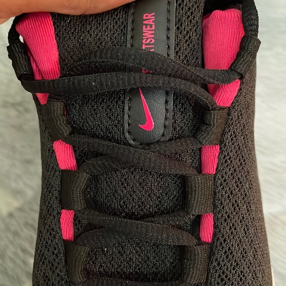 Nike Viale Sportswear Shoes - Picture 9 of 16